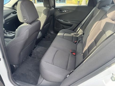 Used 2023 Chevrolet Malibu LS image 13