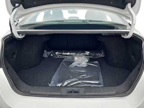 Used 2025 Nissan Sentra S FWD image 25