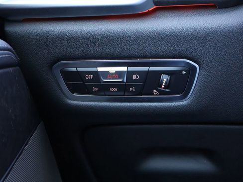 Used 2023 BMW X5 xDrive40i w/ M Sport Package image 42