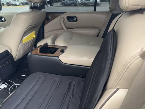 Used 2021 Nissan Armada SL w/ Captain's Chairs Package RWD image 4