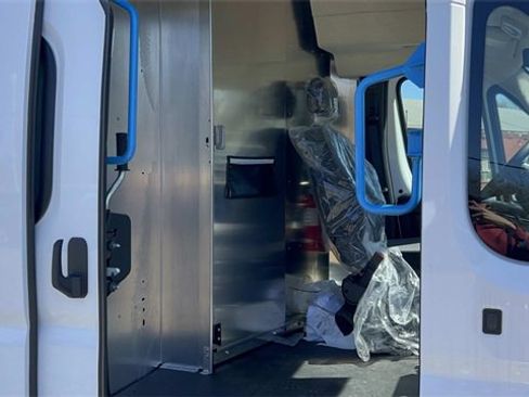 New 2024 RAM ProMaster 3500 w/ Delivery Van Package image 38