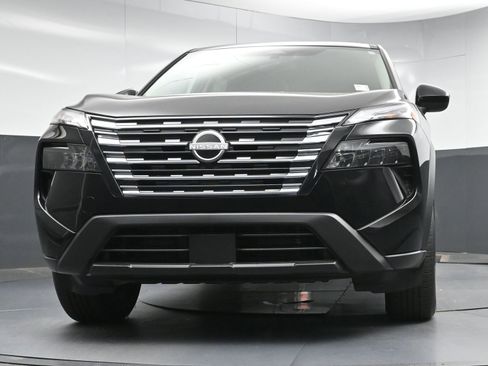 New 2026 Nissan Rogue SV image 23