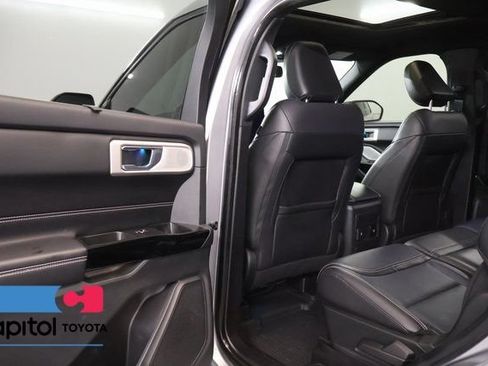 Used 2022 Ford Explorer ST w/ Equipment Group 401A AWD/4WD image 29
