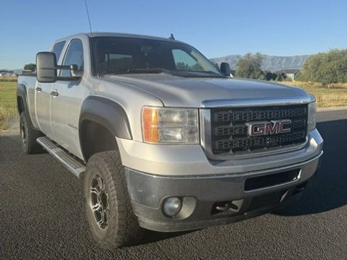 Used 2012 GMC Sierra 2500 SLE w/ SLE Preferred Package image 5