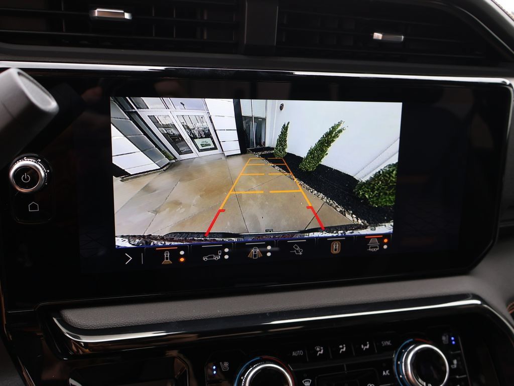 New 2026 GMC Sierra 2500 AT4 w/ AT4 Premium Plus Package AWD/4WD image 25