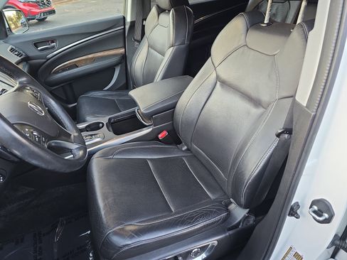 Used 2019 Acura MDX SH-AWD w/ Technology Package image 16