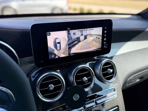 Used 2020 Mercedes-Benz GLC 63 AMG 4MATIC image 22