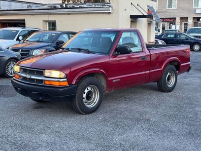 Used 2001 Chevrolet S10 Pickup 2WD Regular Cab