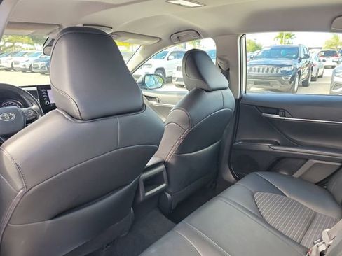 Used 2024 Toyota Camry SE image 13
