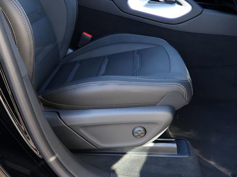 New 2026 Mercedes-Benz GLE 53 AMG 4MATIC image 13