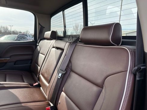 Used 2015 Chevrolet Silverado 2500 High Country w/ Duramax Plus Package image 23