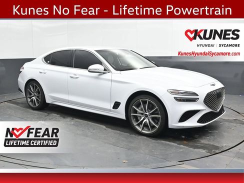Used 2025 Genesis G70 2.5T image 1