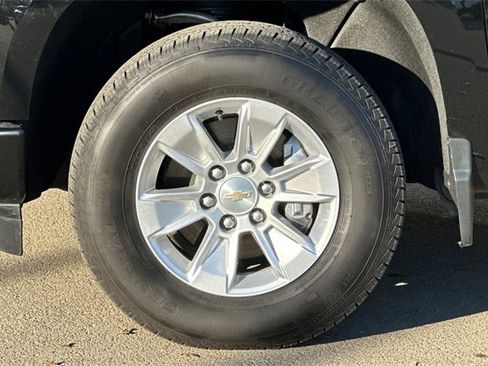 Used 2025 Chevrolet Silverado 1500 W/T w/ Trailering Package image 27