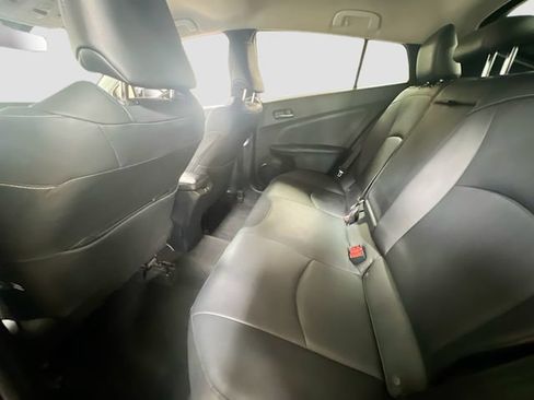 Used 2020 Toyota Prius Prime XLE FWD image 24