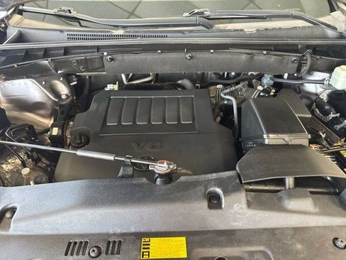Used 2016 Toyota Highlander XLE image 23