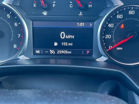 Used 2025 Chevrolet Blazer LT FWD image 33