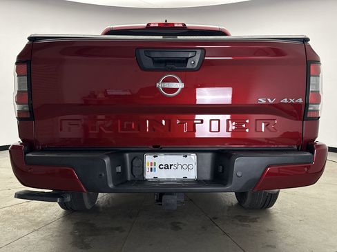 Used 2023 Nissan Frontier SV w/ Technology Package image 4