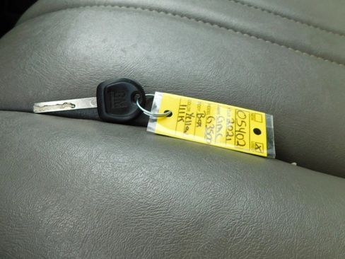 Used 2021 GMC Savana 3500 Extended w/ Power Convenience Package image 37