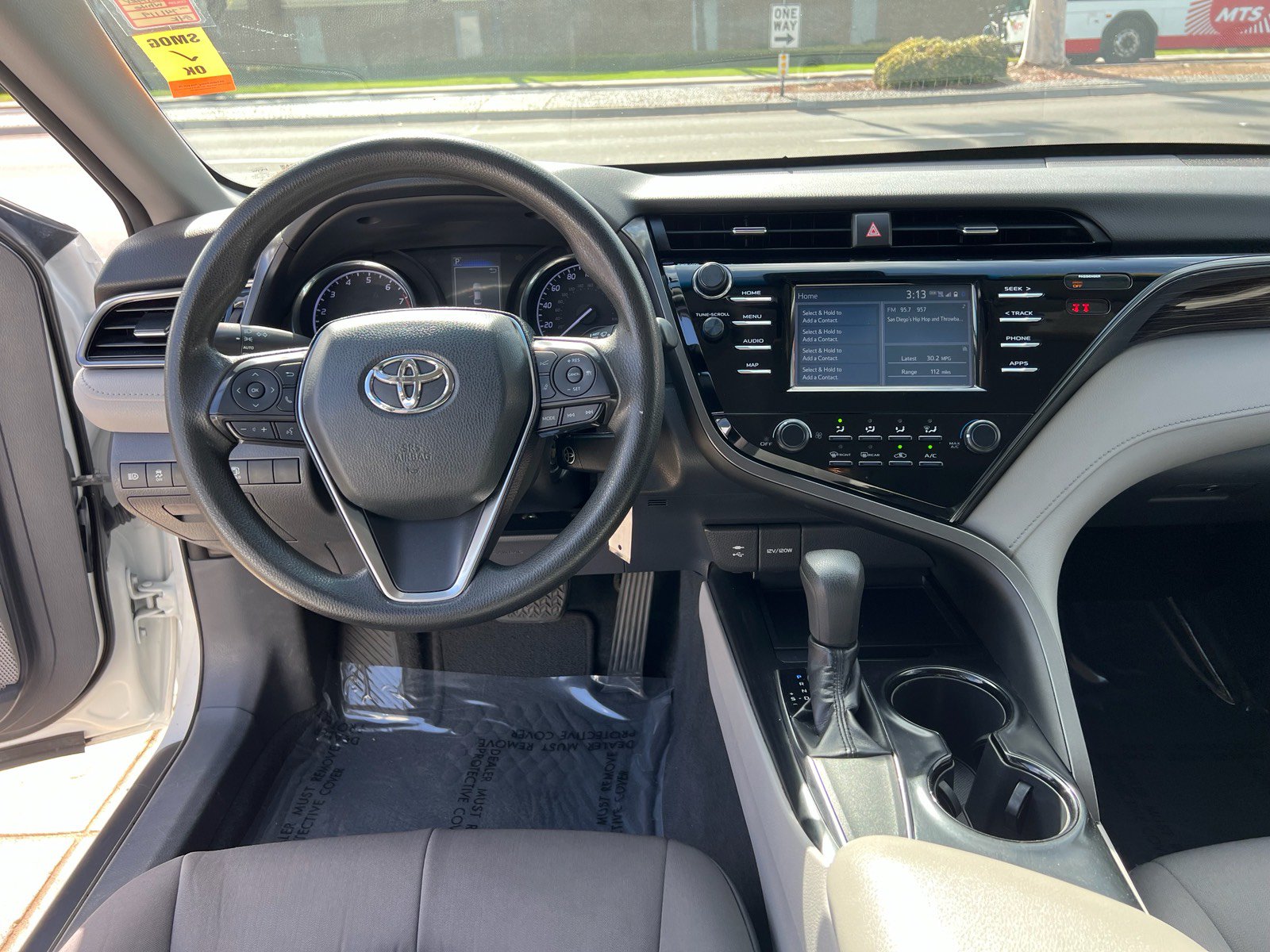 Used 2019 Toyota Camry LE FWD image 16