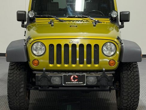 Used 2008 Jeep Wrangler Rubicon w/ PWR Convenience Group AWD/4WD image 3
