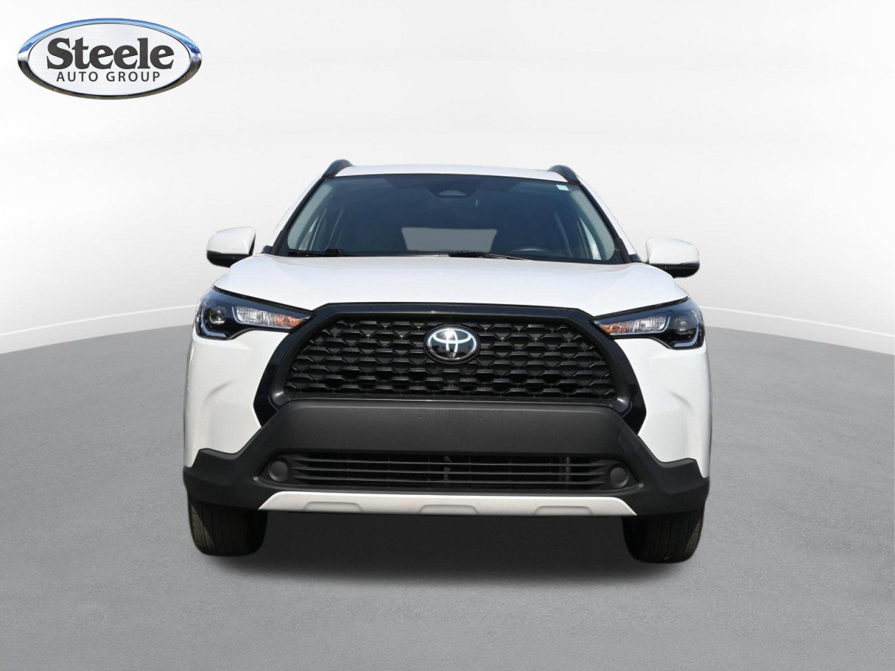 Used 2024 Toyota Corolla Cross LE AWD/4WD image 2