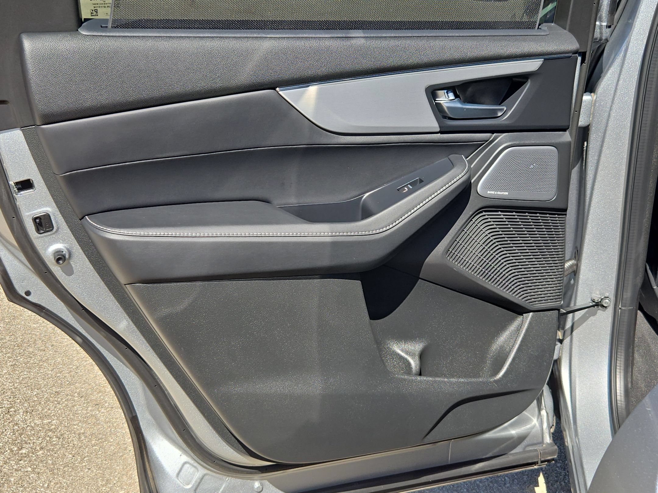 Certified 2026 Acura MDX w/ Technology Package FWD image 15