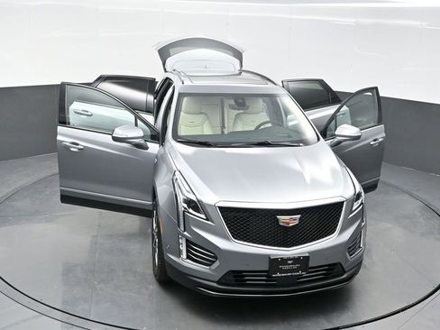 New 2025 Cadillac XT5 Sportv w/ Technology Package image 34
