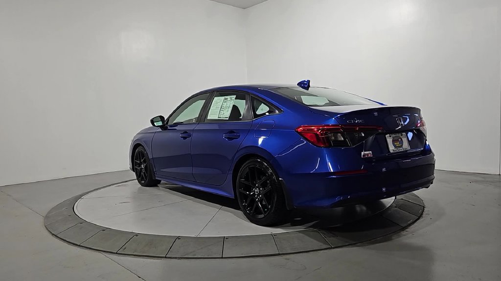 Used 2022 Honda Civic Sport image 3
