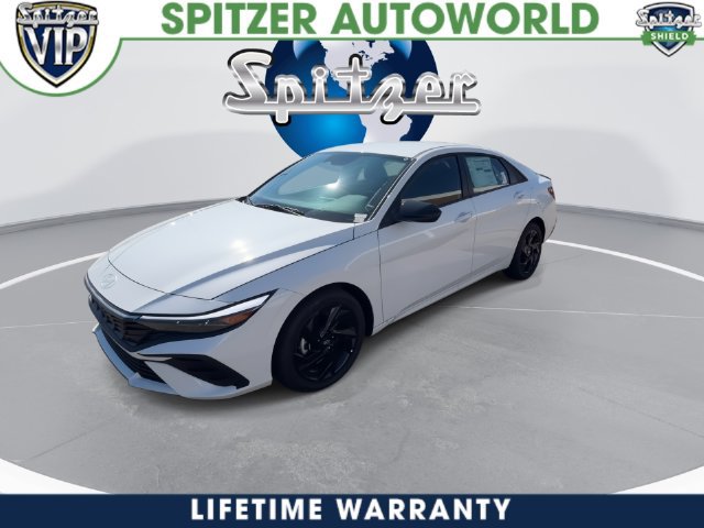 New 2026 Hyundai Elantra SEL FWD image 7