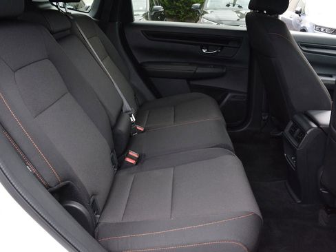 Used 2025 Honda CR-V Sport image 18