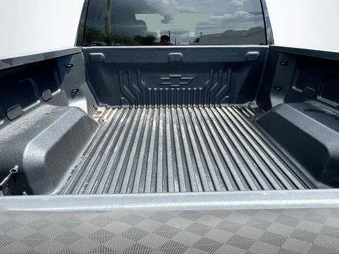 Used 2024 Chevrolet Silverado 1500 LT AWD/4WD image 27