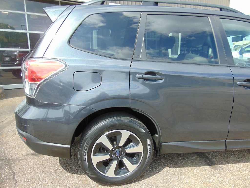 Used 2018 Subaru Forester 2.5i Premium AWD/4WD image 14