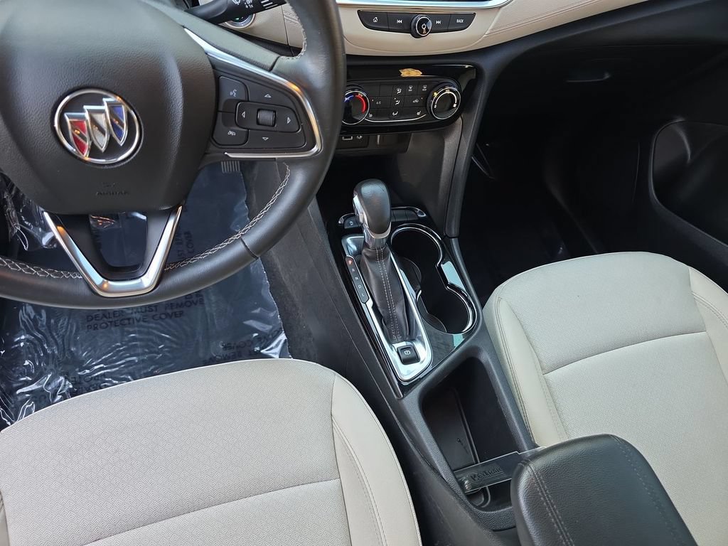 Used 2023 Buick Encore GX Preferred w/ Cold Weather Comfort Package FWD image 11
