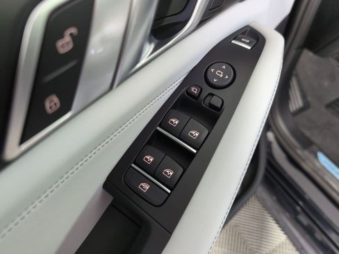 Used 2026 BMW X5 sDrive40i image 22