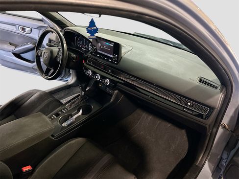 Used 2023 Honda Civic Sport image 27