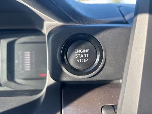 Used 2024 Toyota Tacoma 4x4 Double Cab image 23