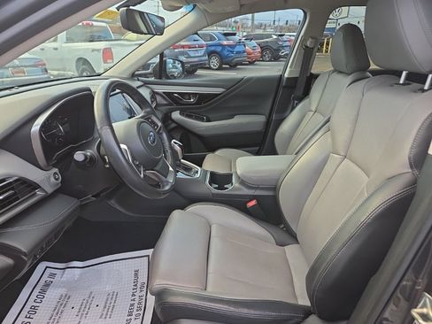 Used 2020 Subaru Outback Limited image 18