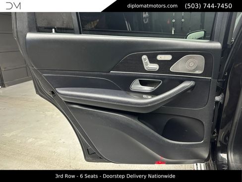 Used 2021 Mercedes-Benz GLS 580 4MATIC image 29