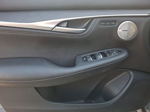 Used 2023 INFINITI QX55 Sensory w/ Lighting Package image 12