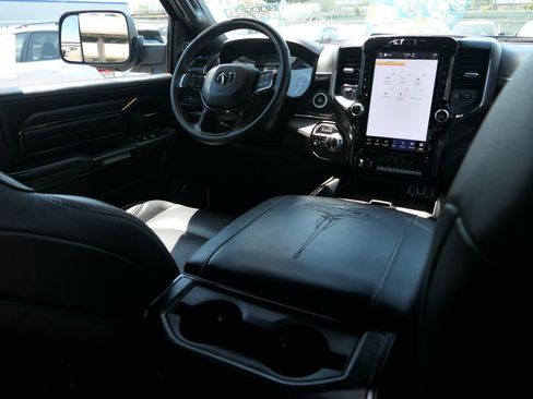 Used 2022 RAM 3500 Limited image 24