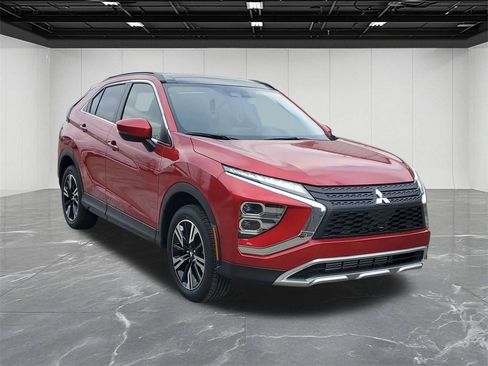 New 2025 Mitsubishi Eclipse Cross SE image 3
