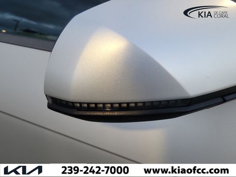 Used 2024 Hyundai Ioniq 5 SEL RWD image 9