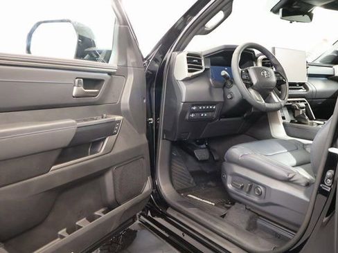 New 2026 Toyota Sequoia Platinum image 8