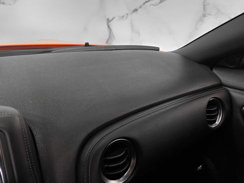Used 2010 Nissan GT-R Premium AWD/4WD image 52