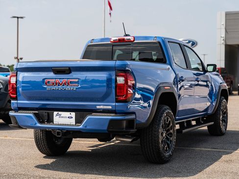 Used 2026 GMC Canyon Elevation RWD image 7
