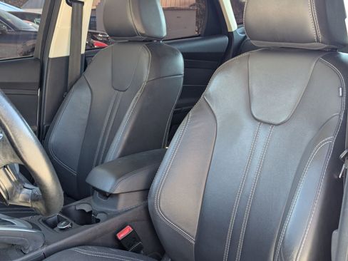 Used 2013 Ford Focus SE image 14