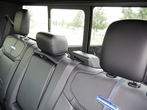 Used 2026 Ford F350 Platinum AWD/4WD image 18