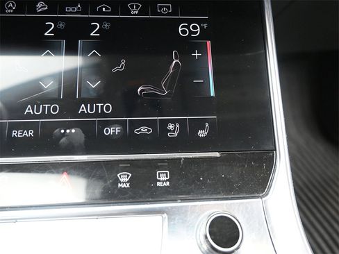 Used 2020 Audi A6 3.0T allroad Prestige w/ Prestige Package image 31