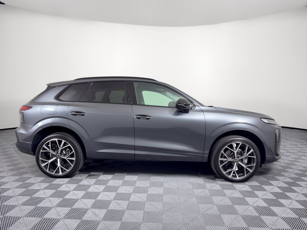Used 2026 Audi Q3 quattro 2.0T AWD/4WD image 8