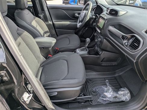 Used 2023 Jeep Renegade Altitude w/ Sun/Sound Group image 33